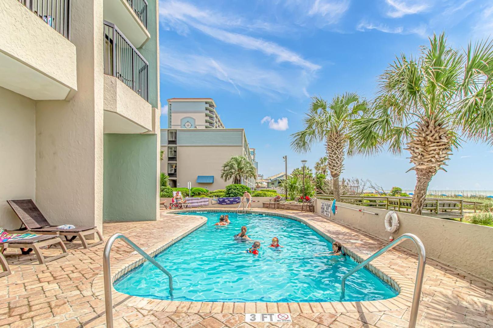Ocean Front Queen Suite With Panoramic Views! - Compass Cove Unit 964 Миртъл Бийч Екстериор снимка